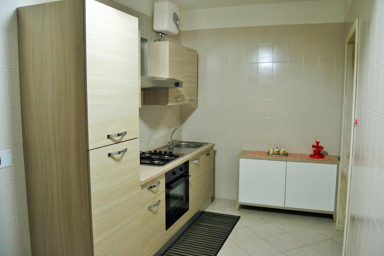 Sea Apartment Torre Lapillo Exterior photo